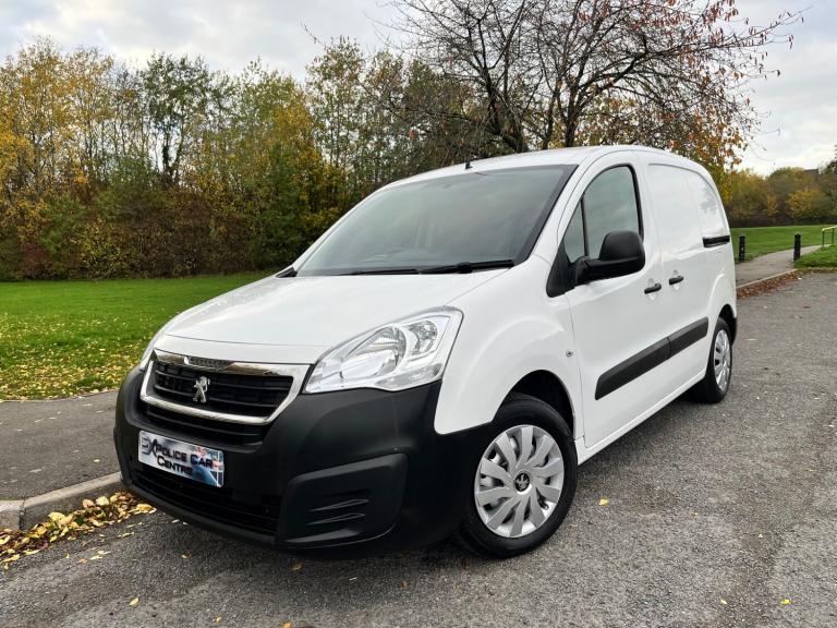 2018 68 PEUGEOT PARTNER 1.6 BLUEHDI 651 SE L1 H1 WHITE PANEL VAN 1 OWNER FSH