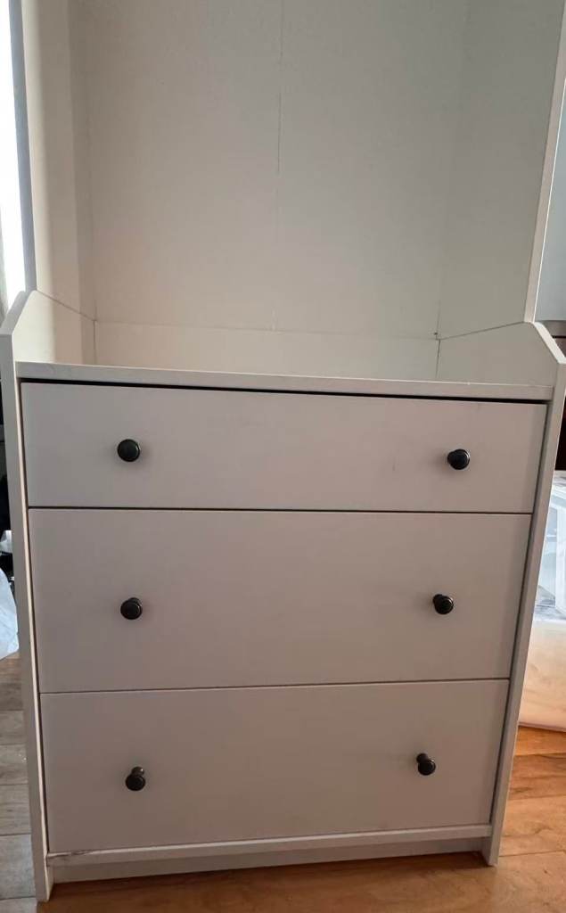 Free IKEA chest of drawers and wardrobe