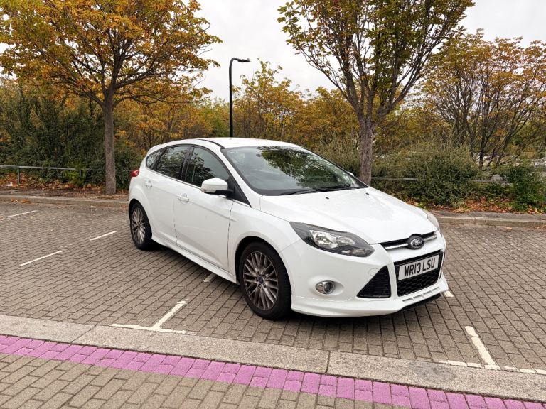 Ford, FOCUS, Hatchback, 2013, Semi-Auto, 1596 (cc), 5 doors