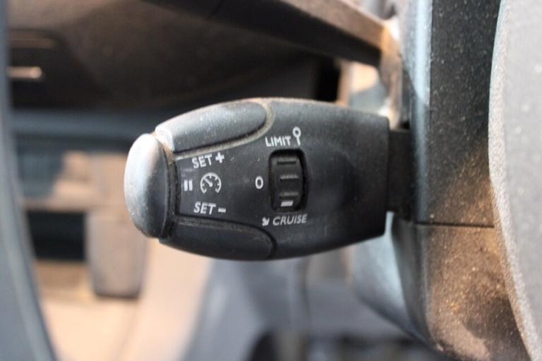 2022 Vauxhall Vivaro 3100 2.0d 145PS Sportive H1 Van PANEL VAN DIESEL Manual