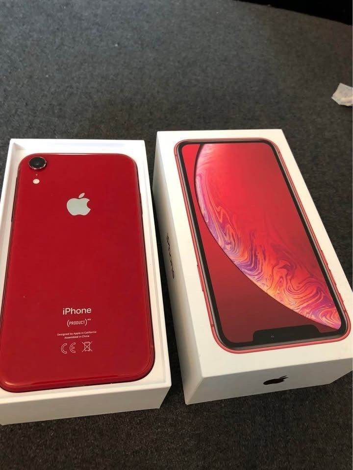 Red Apple iPhone XR 64GB - Unlocked