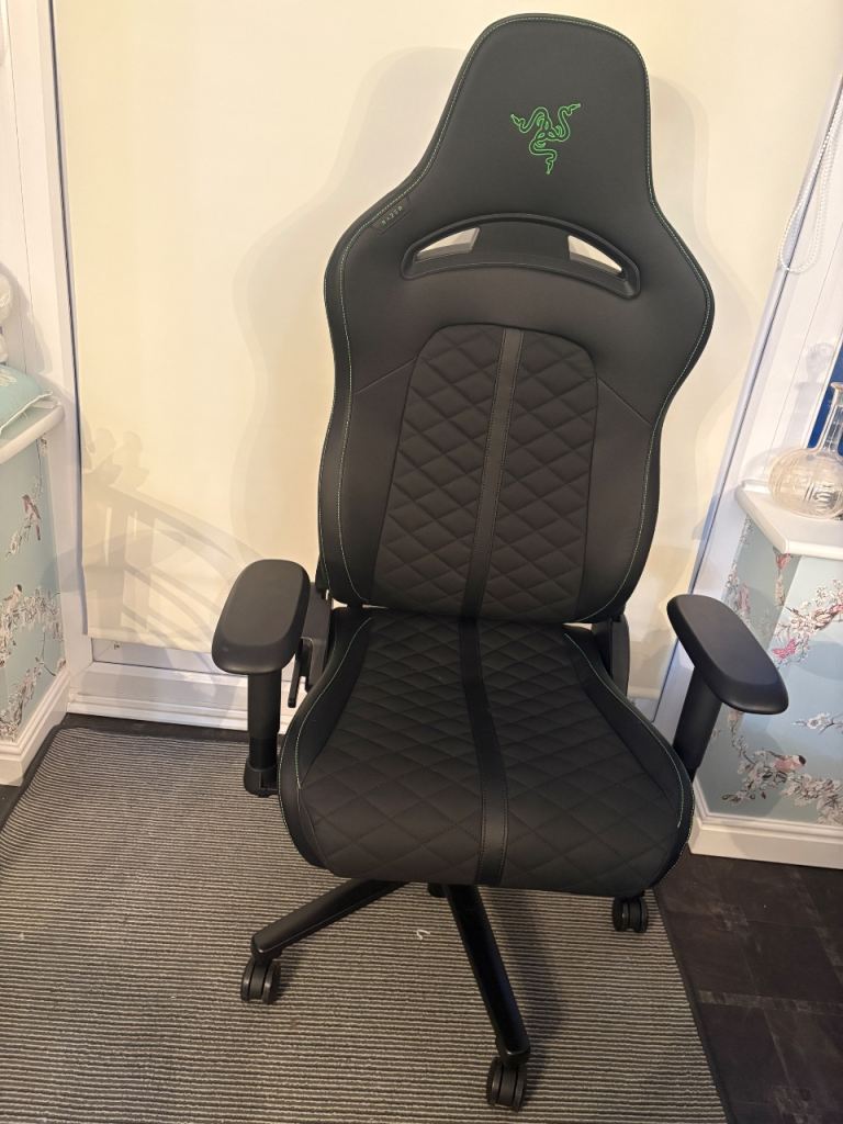 Razer Enki X Gaming Chair 