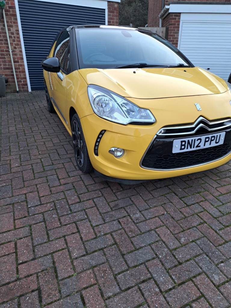 Citroen, DS3, Hatchback, 2012, Manual, 1560 (cc), 3 doors