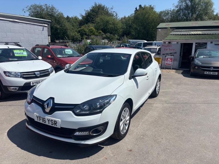 2016 Renault Megane 1.2 TCe Dynamique Nav Euro 6 (s/s) 5dr HATCHBACK Petrol Manual