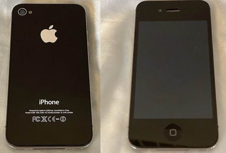 Apple iPhone - 8GB RAM - Black - A1387 (CDMA + GSM)