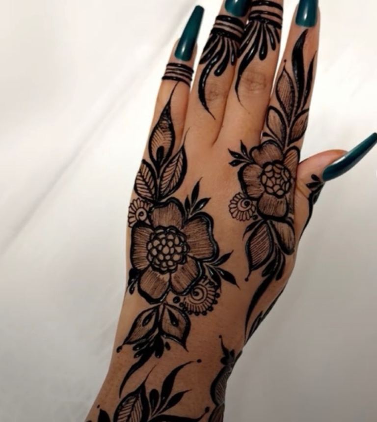 Khaleeji uae Dubai henna mehndi for last minutes 
