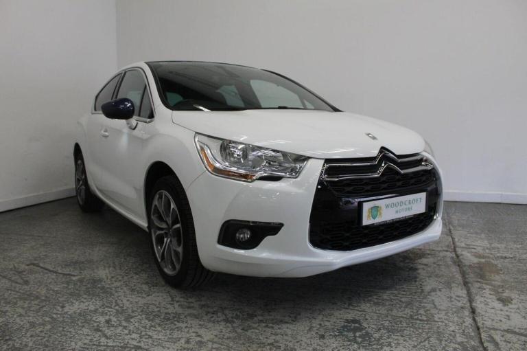 CITROEN DS4 1.6 e-HDi Airdream DStyle Nav Euro 5 (s/s) 5dr 2015
