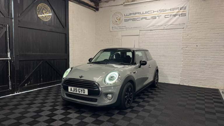 2019 MINI Hatch 1.5 Cooper Classic II 3dr HATCHBACK PETROL Manual