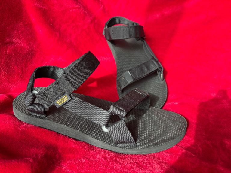 Teva Original Men’s Sandals, size 10