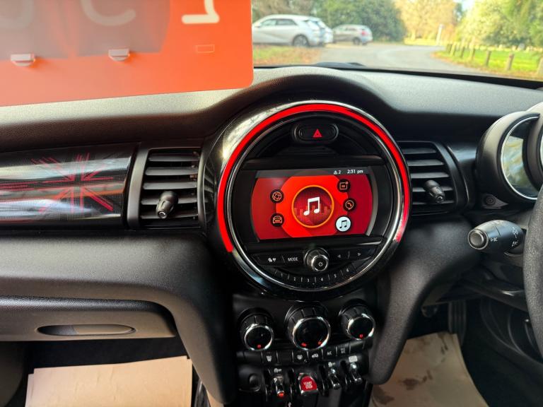 2018 MINI Hatch 1.5 Cooper II 5dr HATCHBACK Petrol Manual