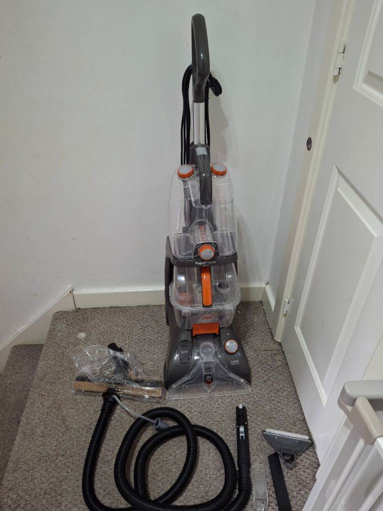 VAX Rapid Power Revive Upright Carpet Cleaner - As Good As New