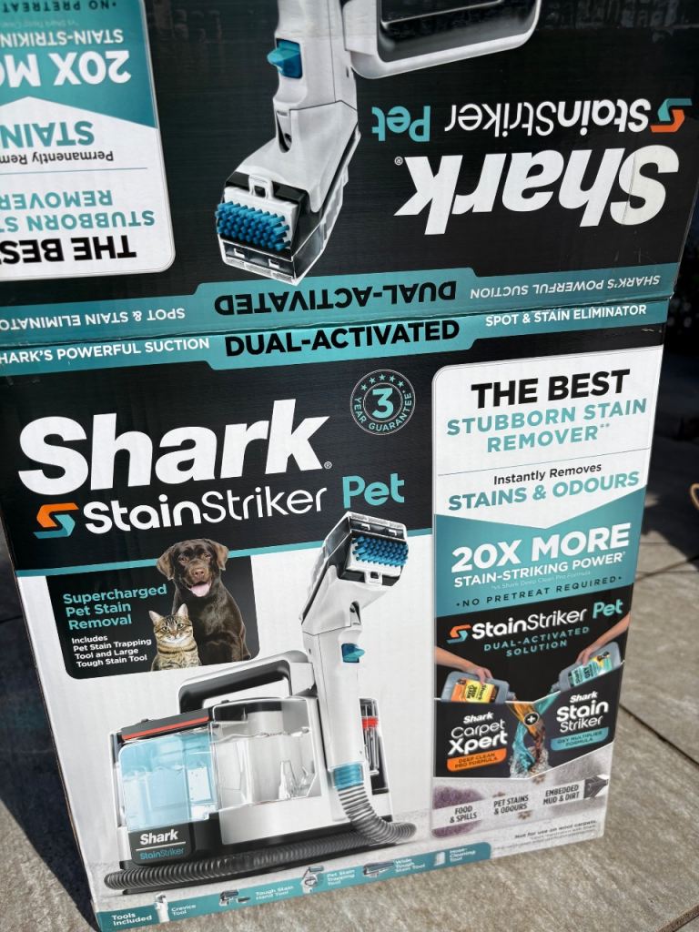 Shark carpet and spot cleaner