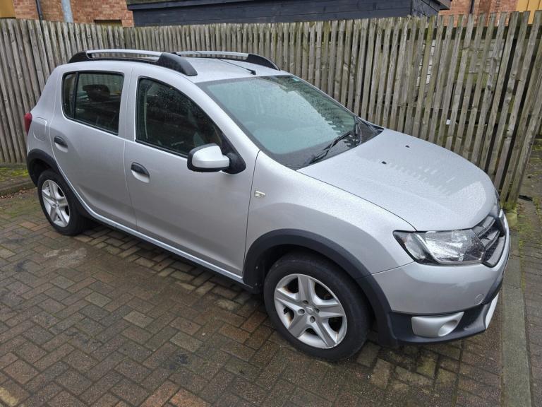 2015 Dacia Sandero Stepway 0.9 TCe Laureate 5dr [Start Stop] HATCHBACK Petrol Manual