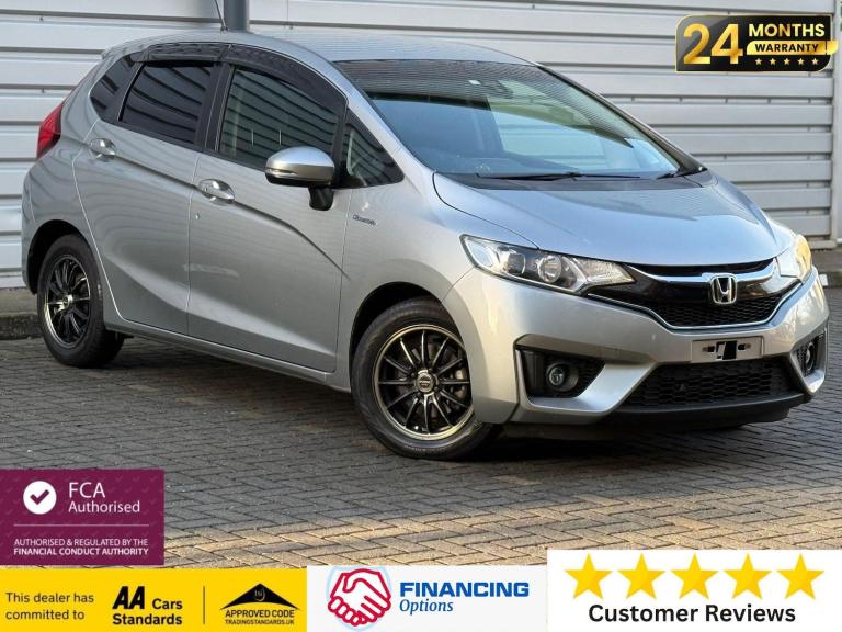  Honda Jazz FIT 2016- Hybrid| Excellent MPG Petrol/Electric Hybrid Automatic