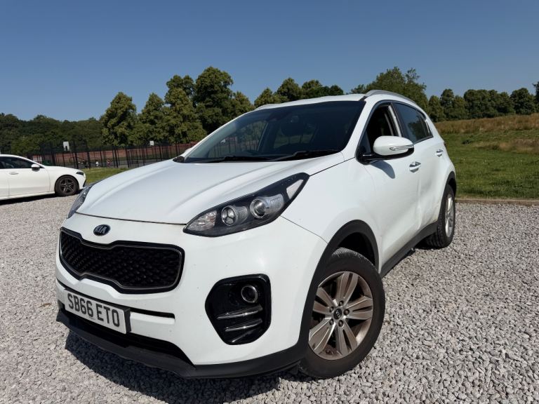 Kia sportage low miles low owners good mot HPI clear zero issues 