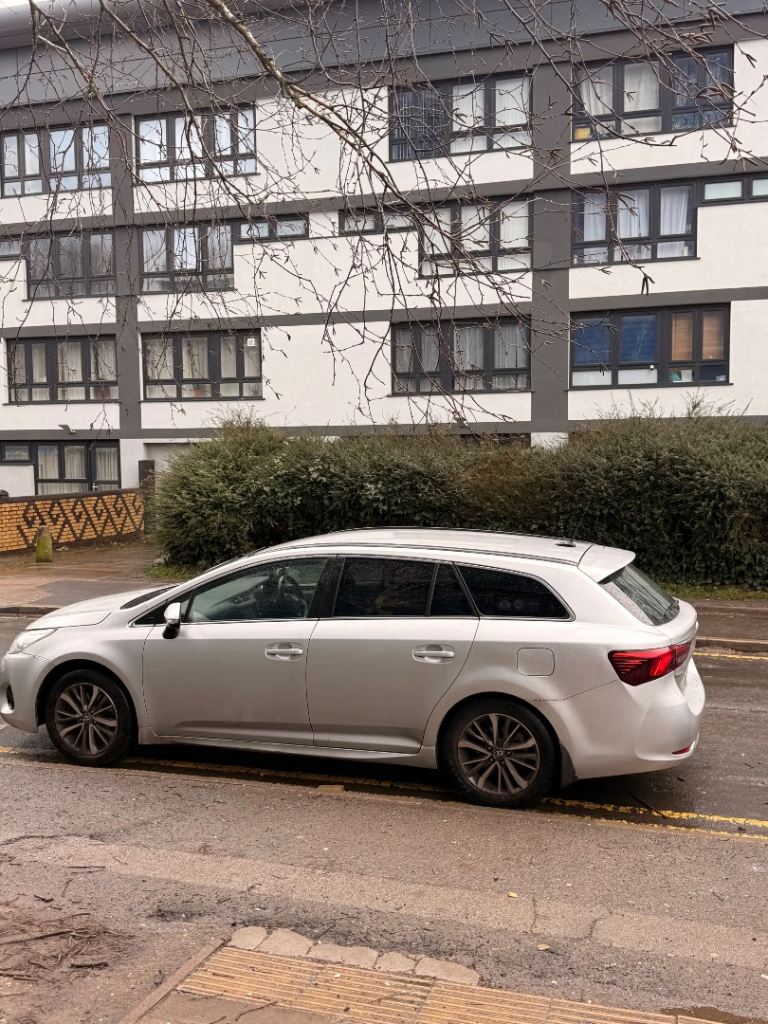 Toyota, AVENSIS, Estate, 2016, Manual, 1995 (cc), 5 doors