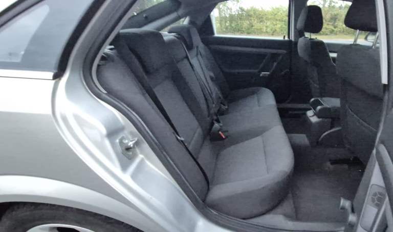 MOT: 21/10/2026. Owned since 2012. Low miles. Well cared for - 2007 Vauxhall Vectra Exclusiv 1.8