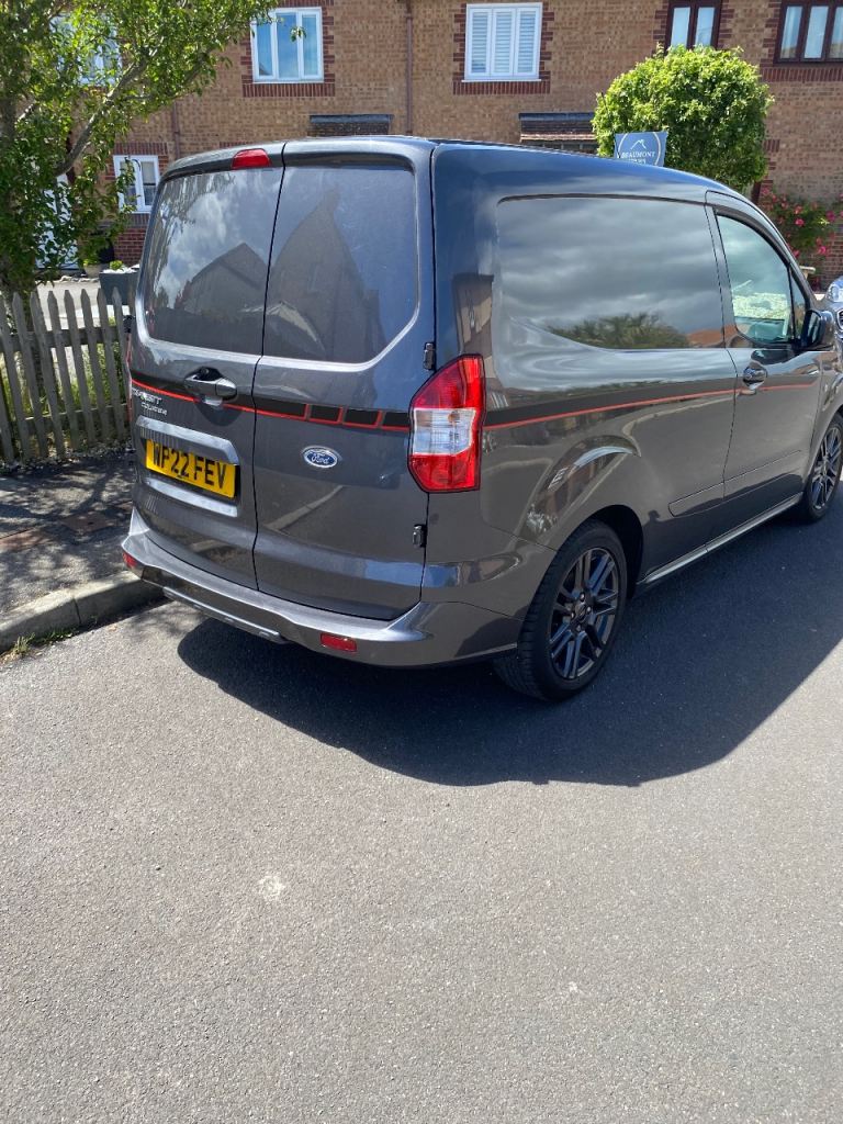 Ford, TRANSIT COURIER, Panel Van, 2022, Manual, 999 (cc)