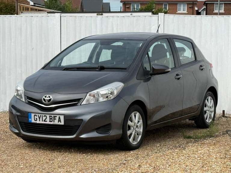 2012 Toyota Yaris VVT-I TR Hatchback Petrol Manual