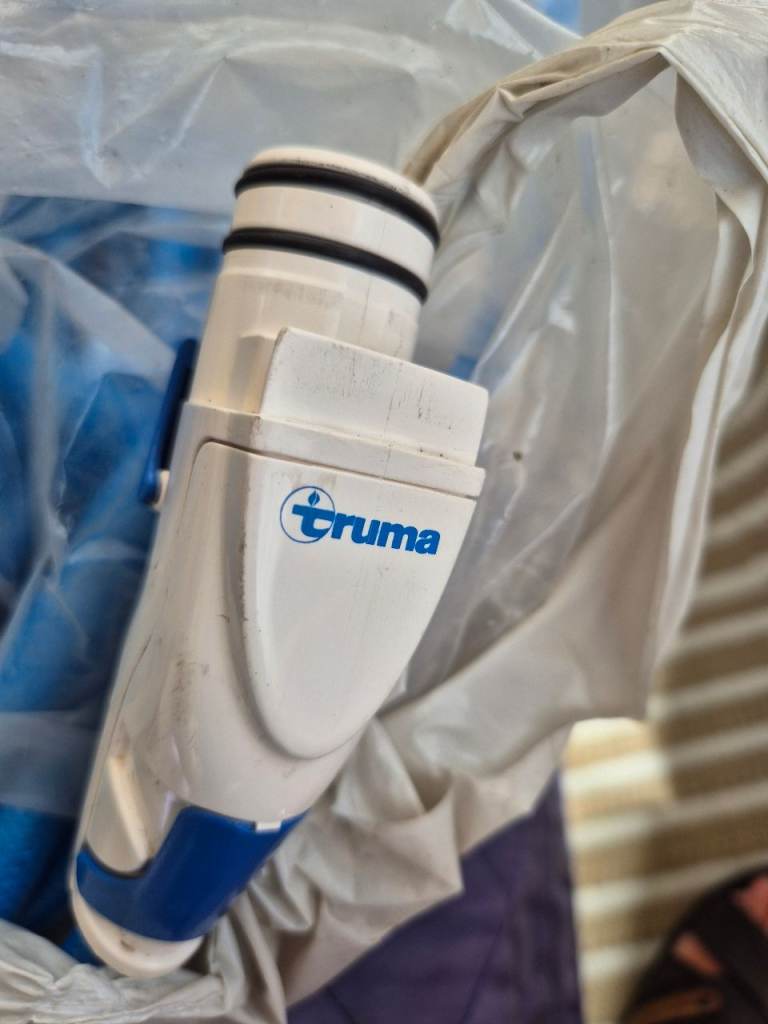 Trauma mains water hose 