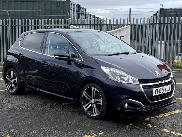 PEUGEOT 208 1.2 PureTech GT Line 2015