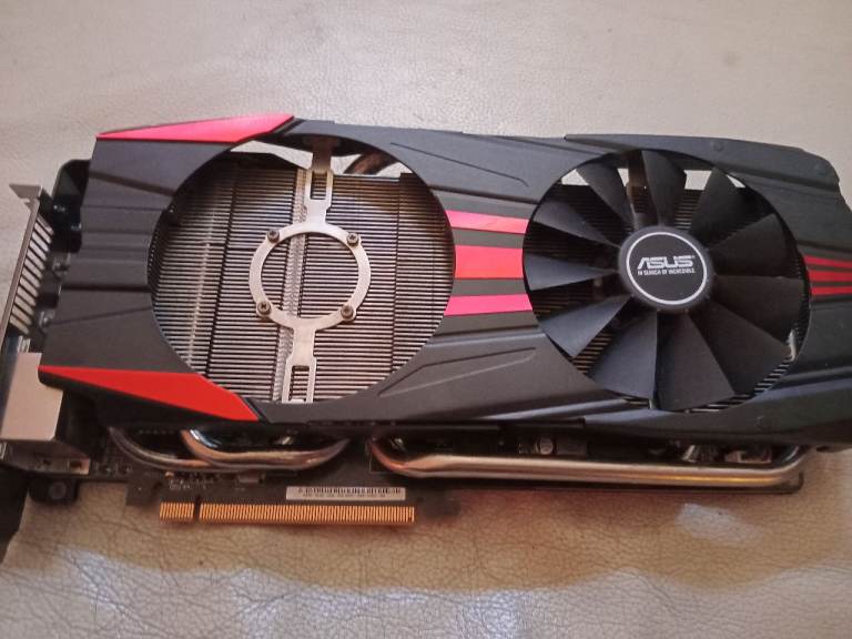 ASUS R9 290 DC2DC - 4GD5 GRAPHICS CARD 