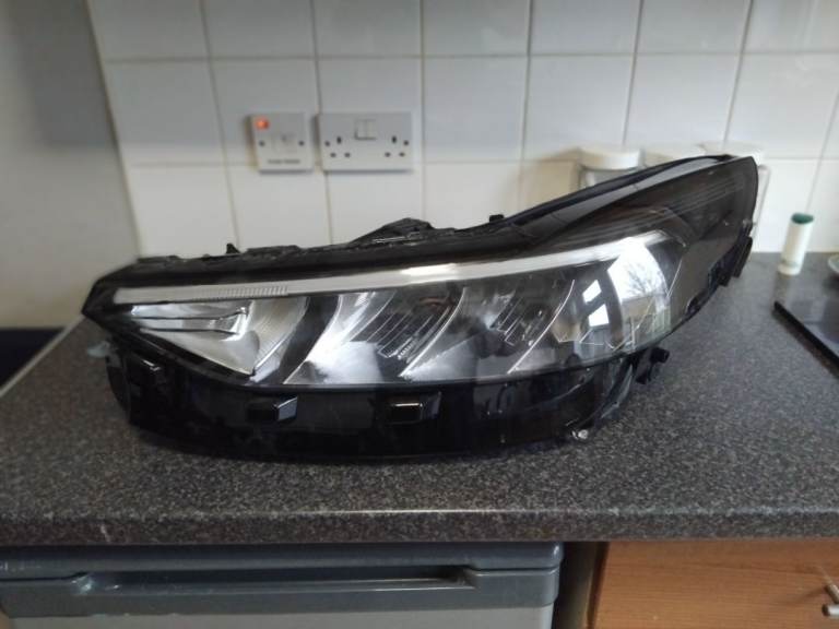 2025 ford kuga led headlight full led