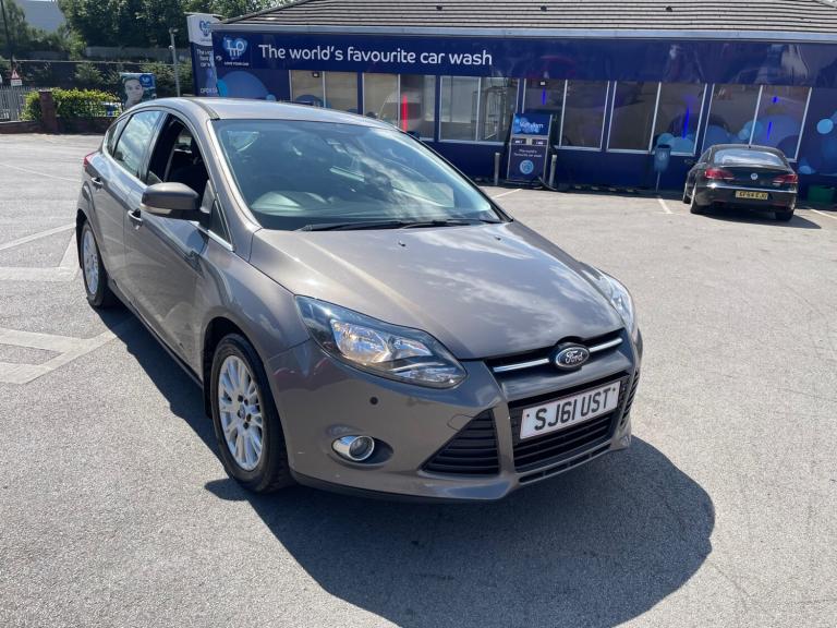 2012 Ford Focus 1.6 125 Titanium 5dr HATCHBACK Petrol Manual