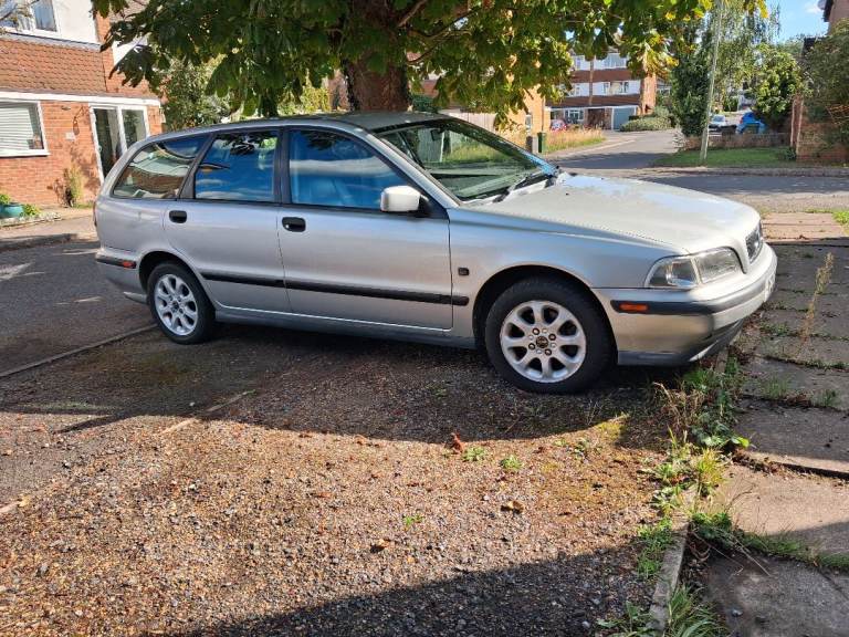Volvo, V40, Estate, 1999, Automatic, 1948 (cc), 5 doors