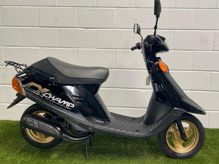 1988 JDM Yamaha Champ 50 2-stroke sports scooter