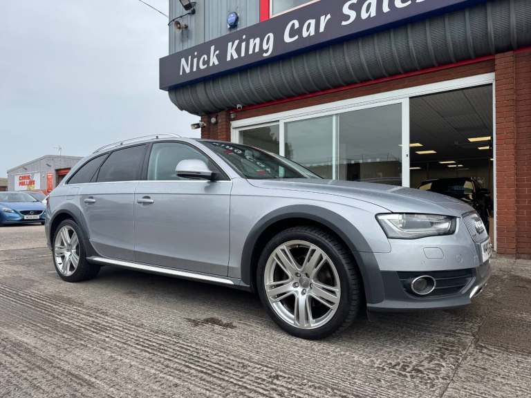 2015 Audi A4 Allroad 2.0 TDI Quattro Sport 5dr S Tronic ++ TECH PACK / NAV / LEATHER / DAB ++ EST...