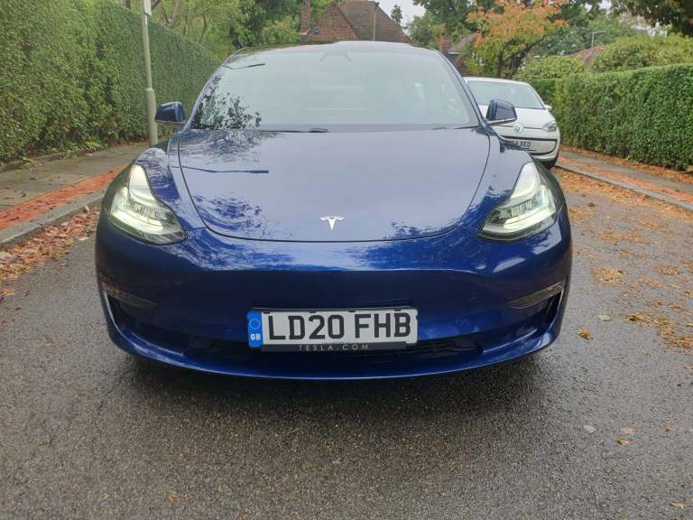 Tesla Model 3 – Sleek, Efficient & Ready to Drive