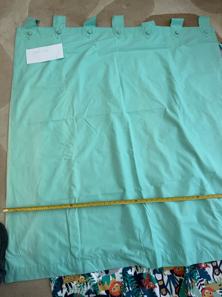 Pair 4ft Curtains 