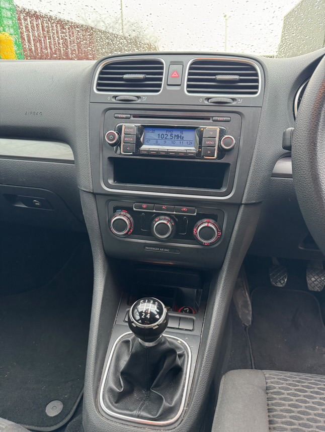 Volkswagen, GOLF, Hatchback, 2010, Manual, 1390 (cc), 5 doors