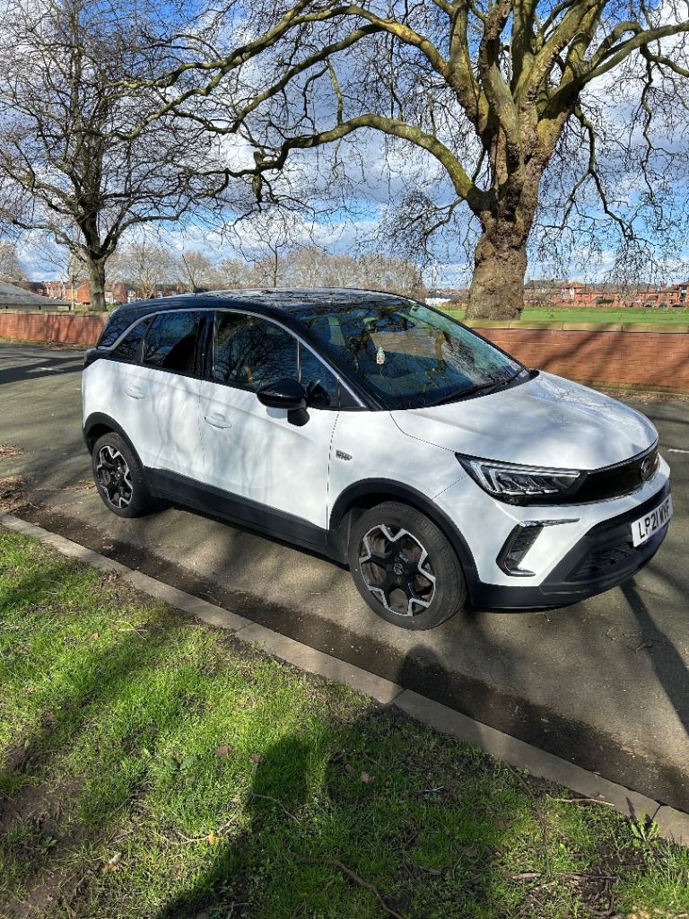 Vauxhall, CROSSLAND, Hatchback, 2021, Semi-Auto, 1199 (cc), 5 doors