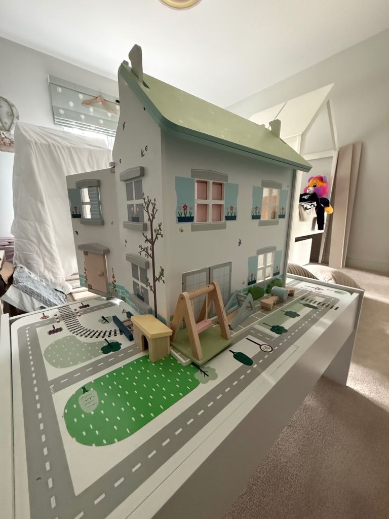 Meadow View 360° Children's Doll's House & Garden