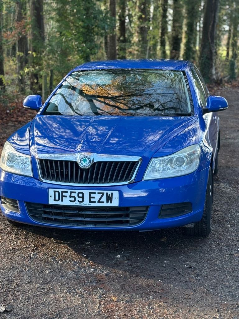 Skoda, OCTAVIA, Hatchback, 2010, Semi-Auto, 1798 (cc), 5 doors