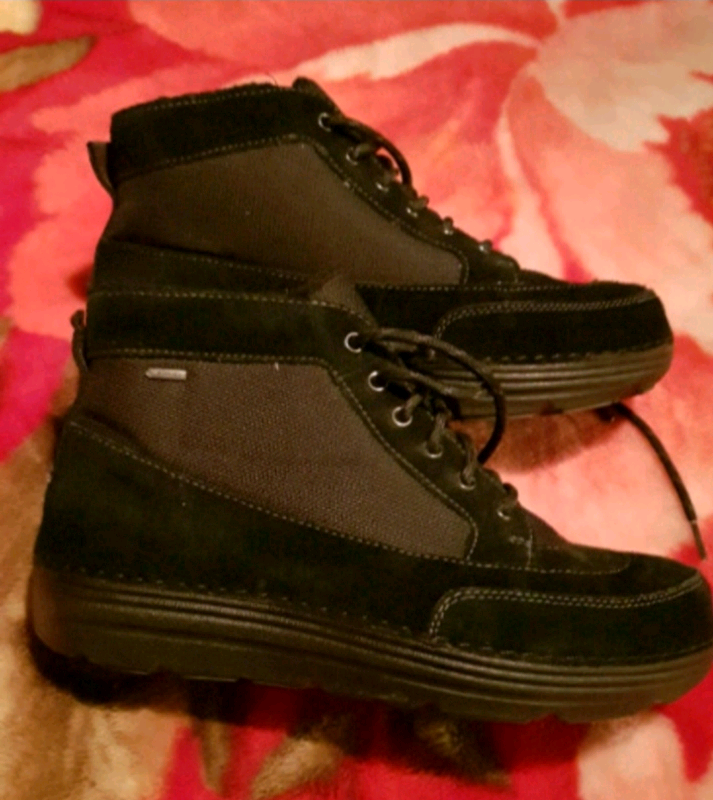 Clarks Artisan gore-tex winter black suede unisex uk 7