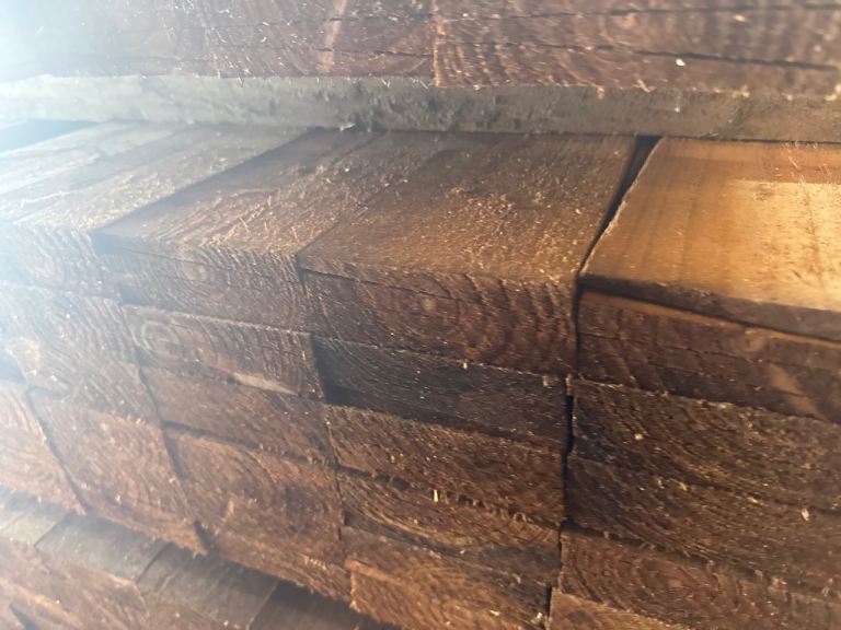 Feather edge boards pressure treated 