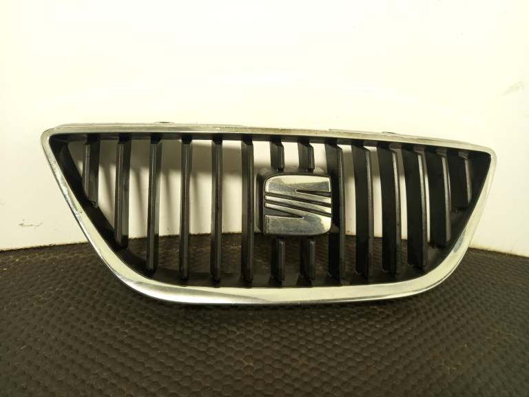 Seat Ibiza Grille Mk4 (6j) Centre Grille 2008-2017 6j0853666a9b9