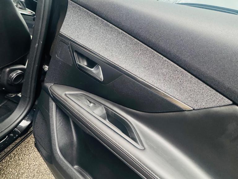 2018 Peugeot 3008 1.2 PureTech Allure 5dr HATCHBACK PETROL Manual