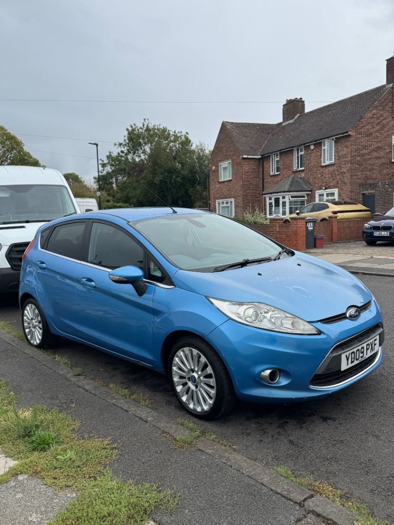 Ford, FIESTA, Hatchback, 2009, Manual, 1388 (cc), 5 doors