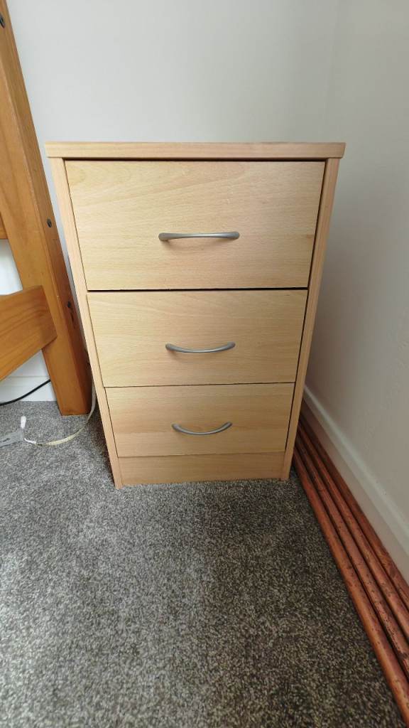 Small Wooden Chest of 3 Drawers – Good Condition