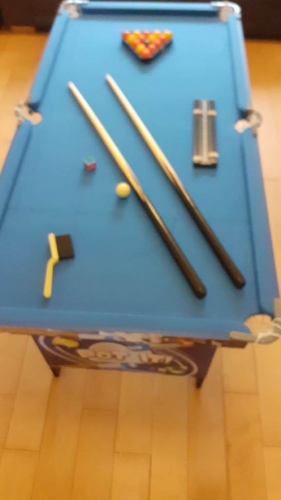 Kids pool and snooker table 