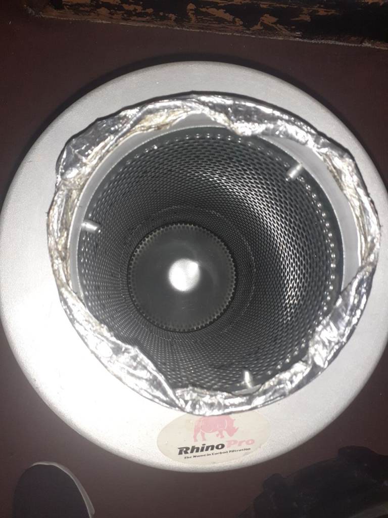 Rhino Pro Carbon Filter - Good Condition
