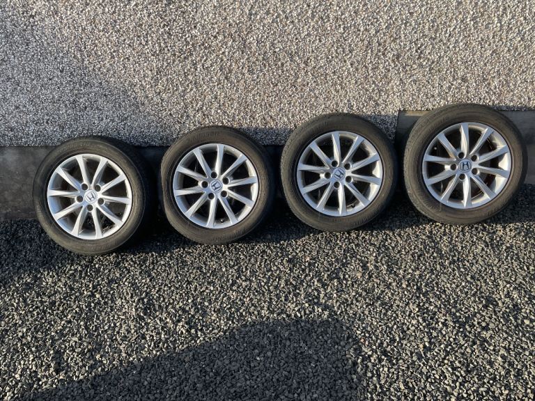 Honda Civic 205/55 R 16” factory fitted alloys and tyres 