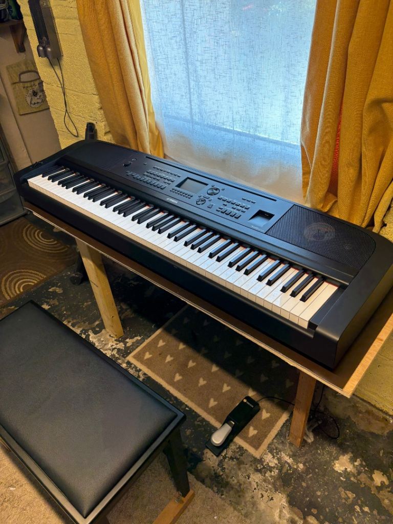 Yamaha Electric Keyboard – Good Condition with Stool
