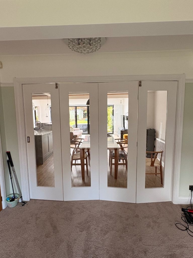 Bi Folding Wooden Doors- 3 Section Folding Doors for Home