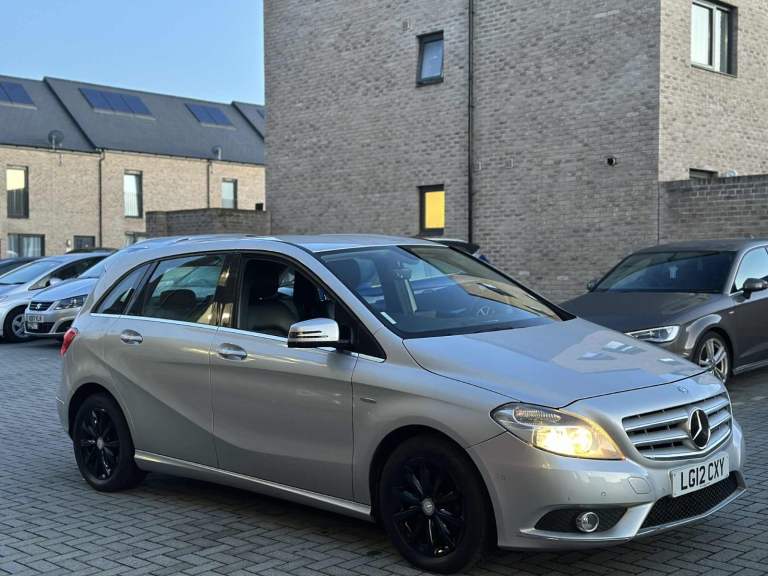 Mercedes-Benz, B CLASS, MPV, 2012, Semi-Auto, 1796 (cc), 5 doors