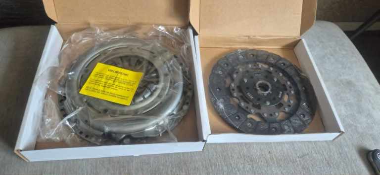 Brand new clutch set for volvo.mondeo.ford smax.ford focus m3 or ford kuga mk2